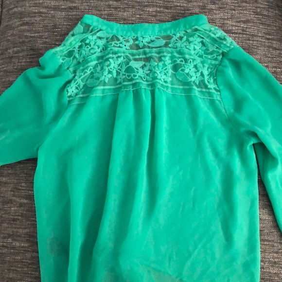 Blouse - Picture 2 of 2